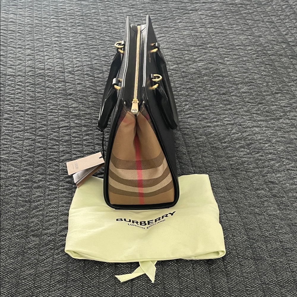 Burberry Black Leather and Tan Checked Canvas Purse - Picture 7 of 14